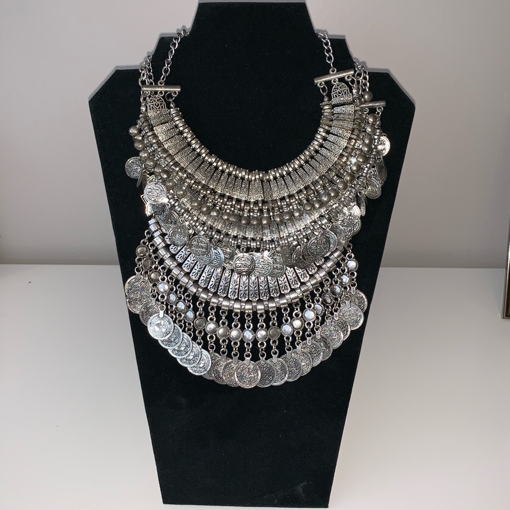 Statement Necklace - Picture 2 of 3
